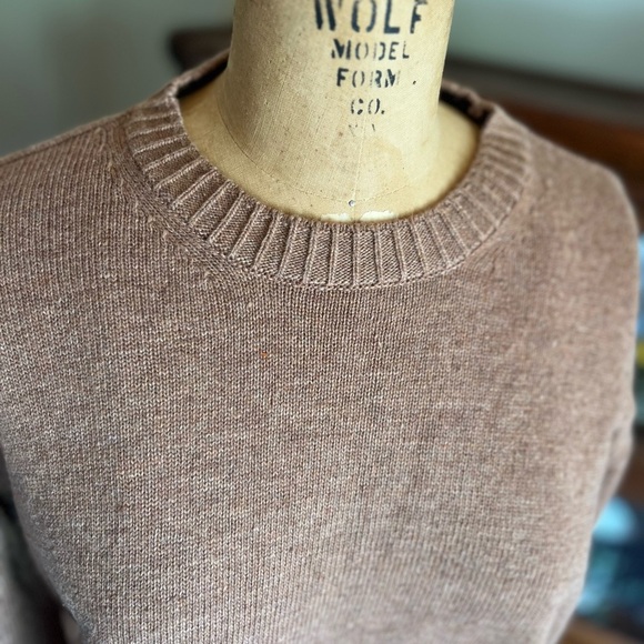Heimish brown pullover sweater size medium/large - Picture 3 of 6